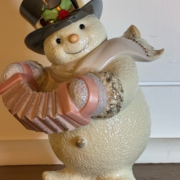 Rare Lenox Snowy Serenade Snowman Figurine 24K Gold Ivory China - Picture 1 of 8